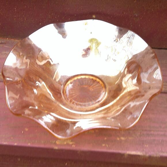 Vintage Jeanette Iris & Herringbone Marigold Carnival Glass Ruffle Edge Bowl - Picture 8 of 8